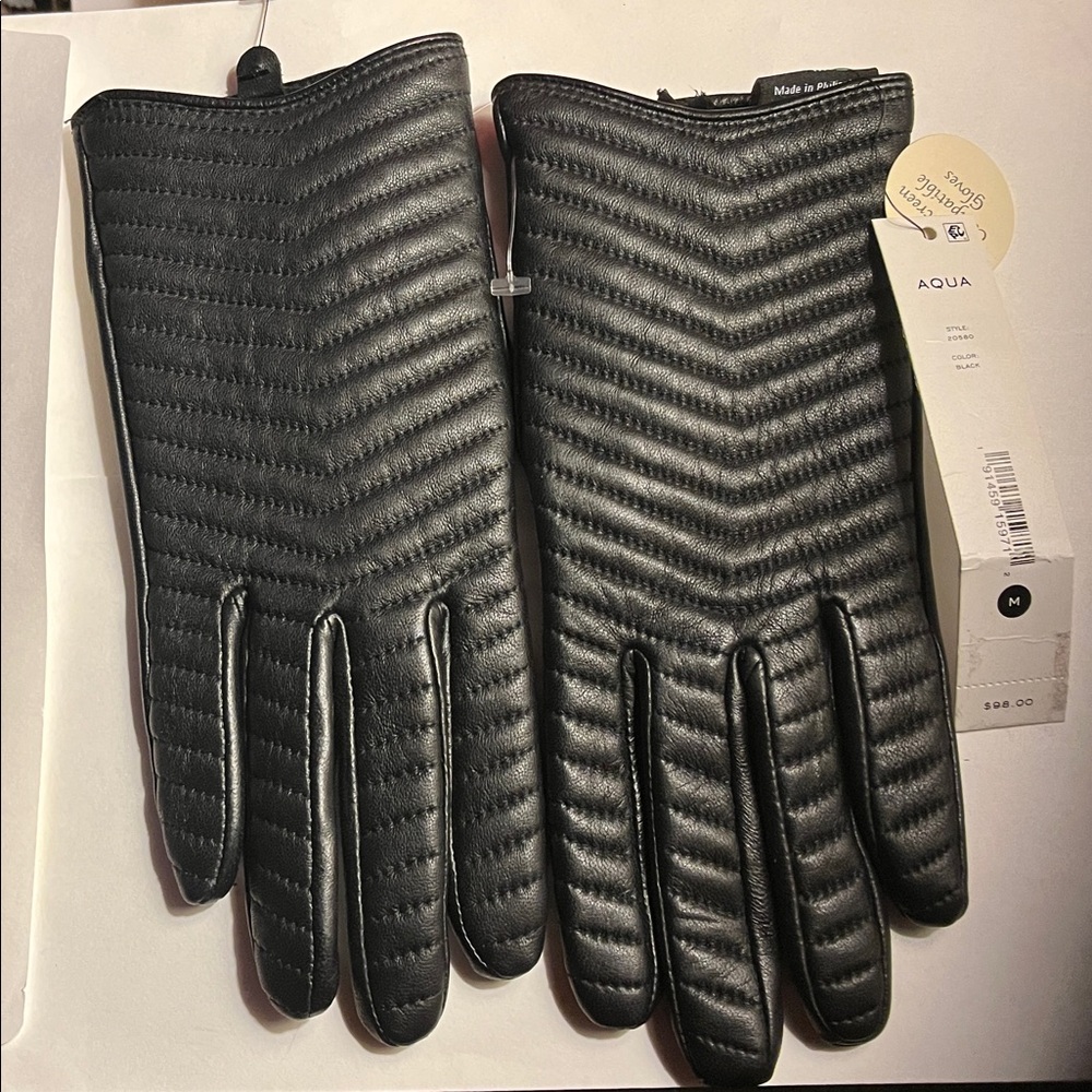 New Women’s Aqua Quilted Leather Tech Gloves SZ Medium